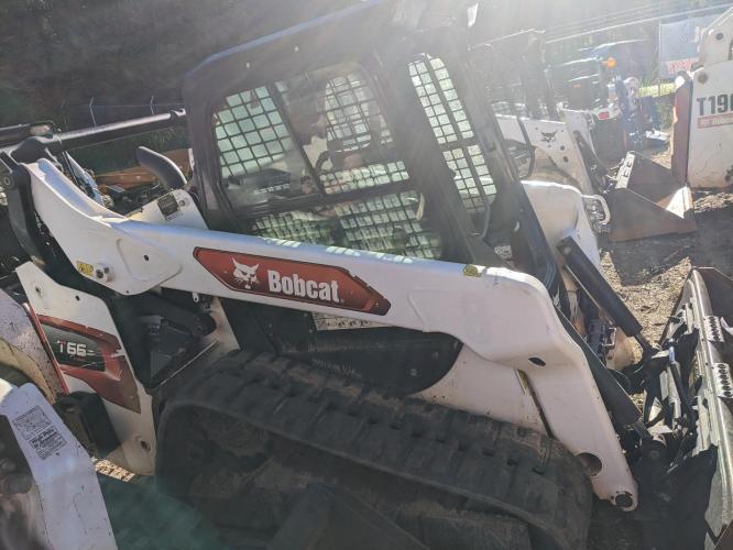 BOBCAT T66