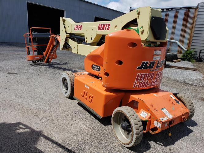 JLG E400AJPN