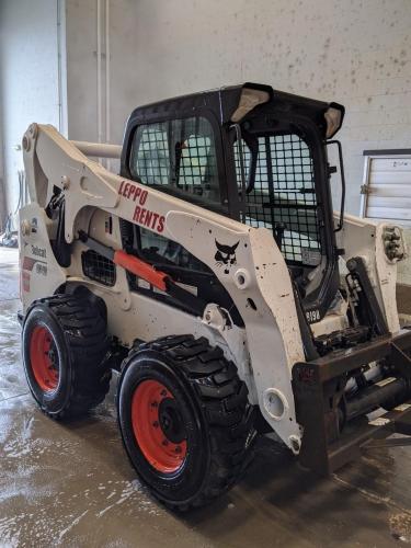BOBCAT S740
