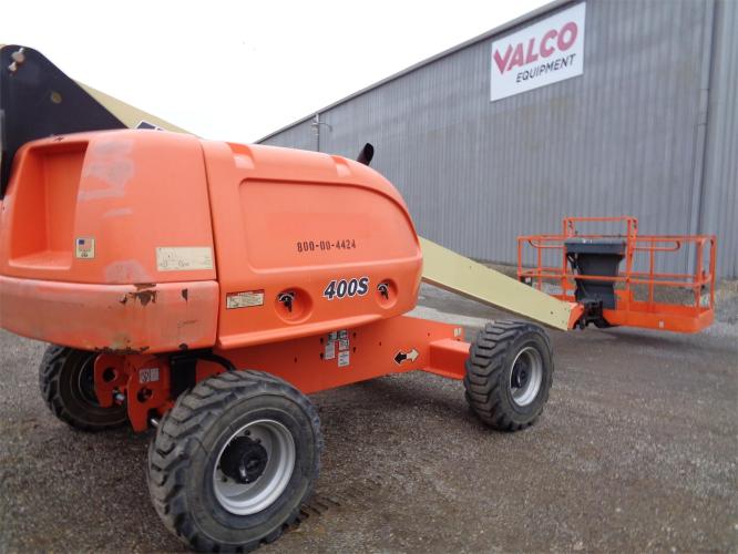JLG 400S