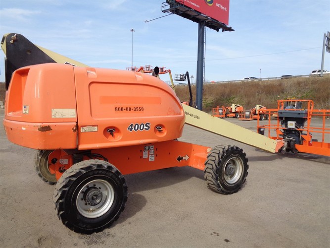 JLG 400S