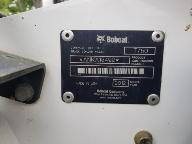 BOBCAT T750