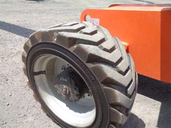 JLG 860SJ