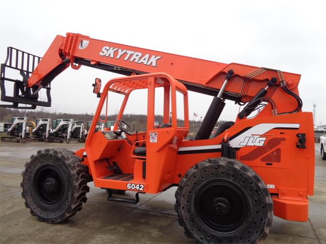 SKY TRAK 6042