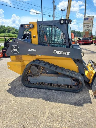 DEERE 325G