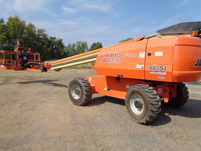 JLG 660SJ