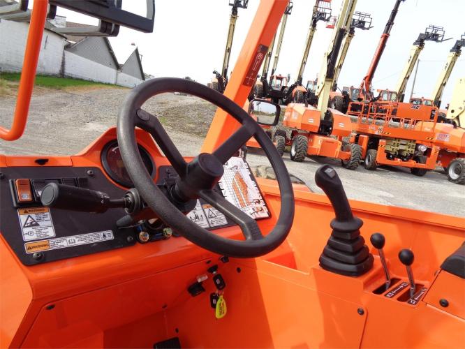 SKY TRAK 8042