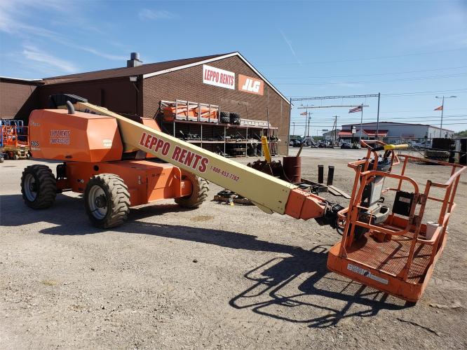 JLG 600S
