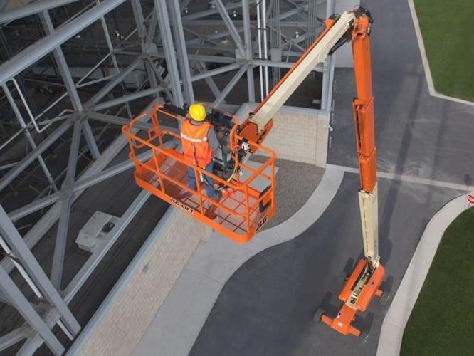JLG 1500SJ
