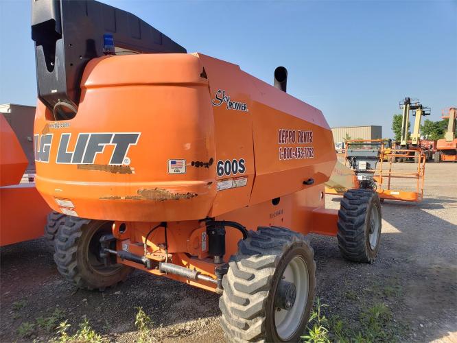 JLG 600S