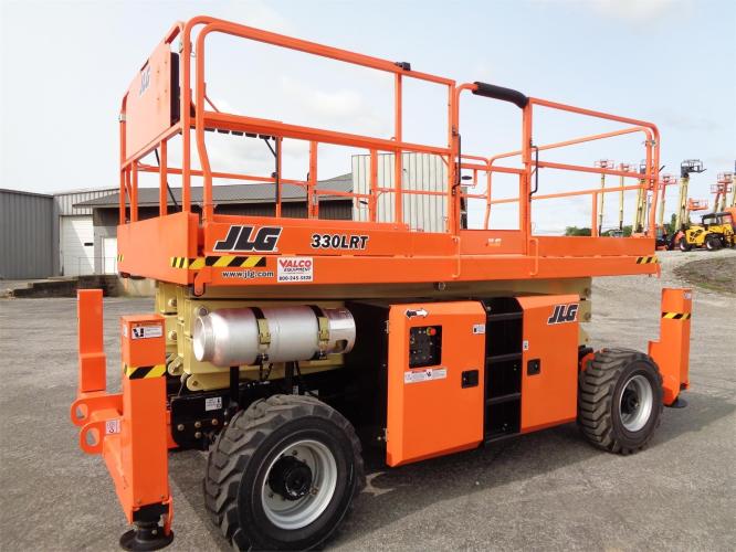 JLG 330LRT