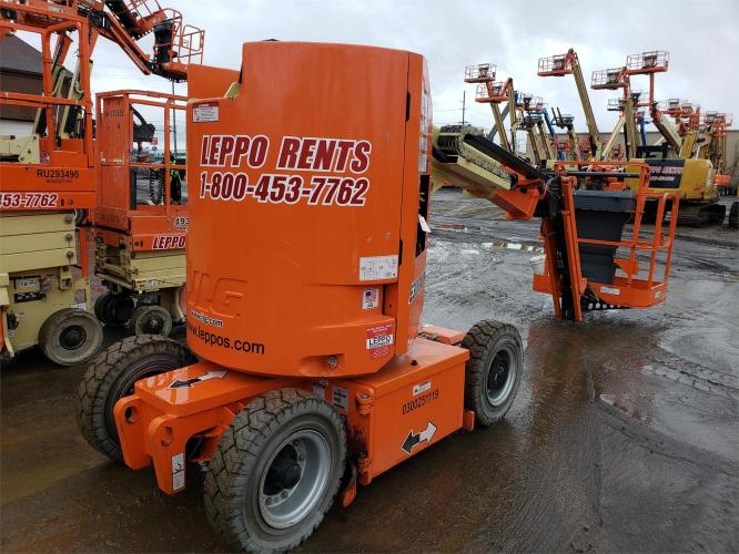 JLG E300AJP