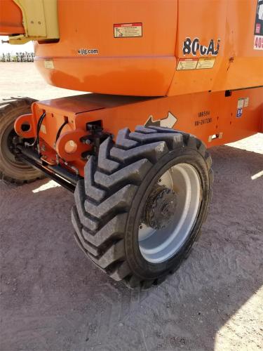 JLG 800AJ