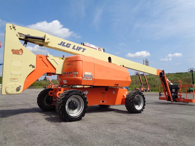 JLG 800AJ