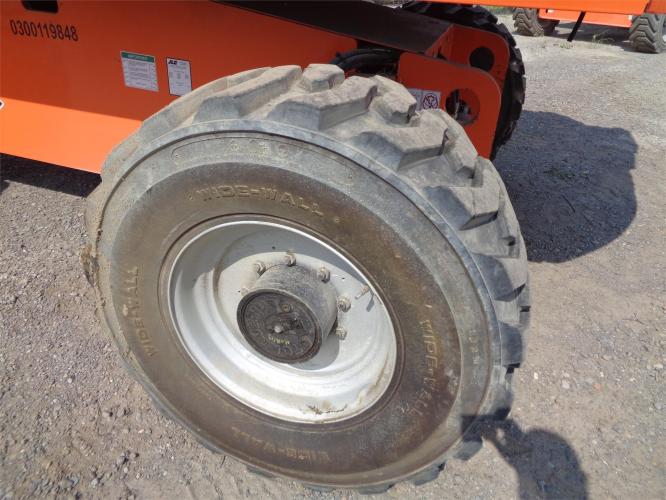 JLG 660SJ