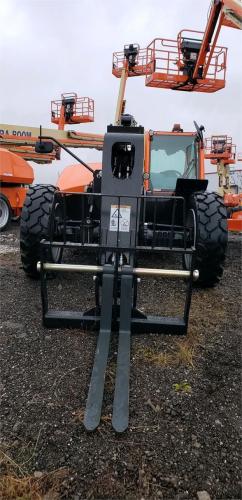 JLG 943