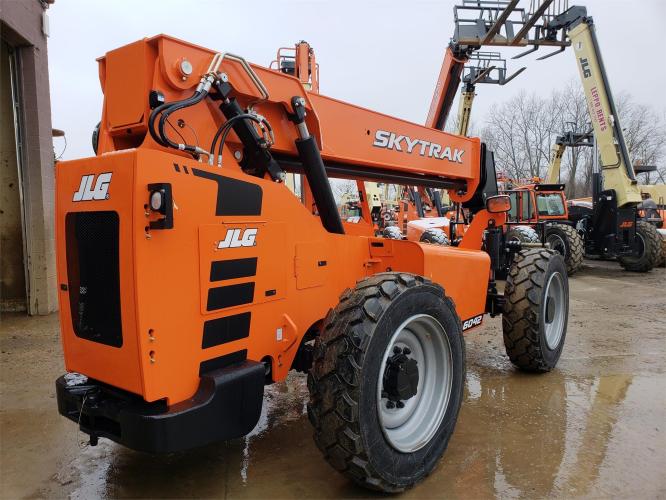 SKY TRAK 6042