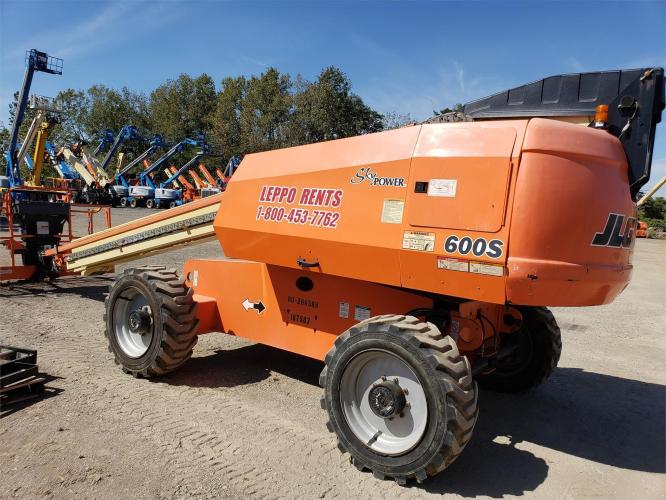 JLG 600S