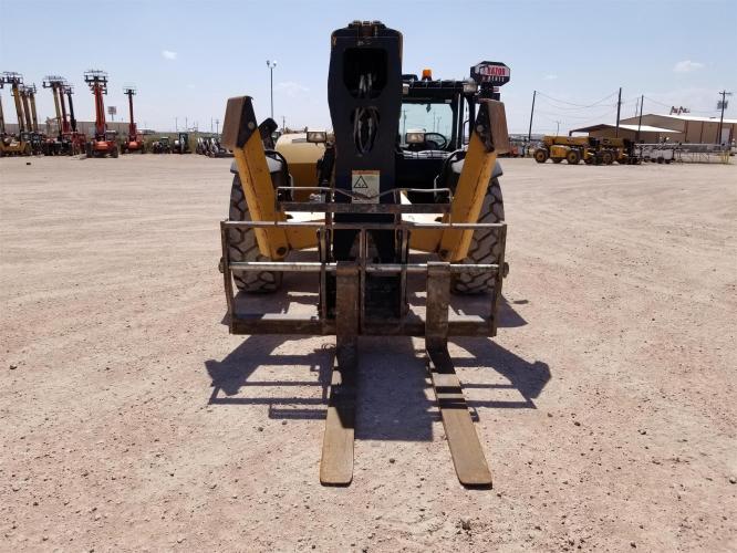 CATERPILLAR TL1055C