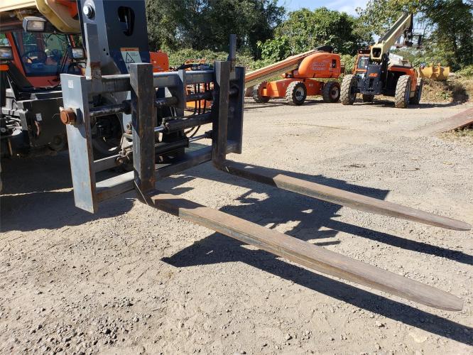 JLG G15-44A