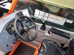JLG 1055
