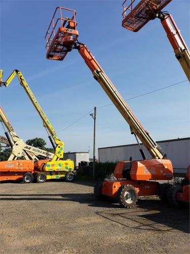JLG 600S