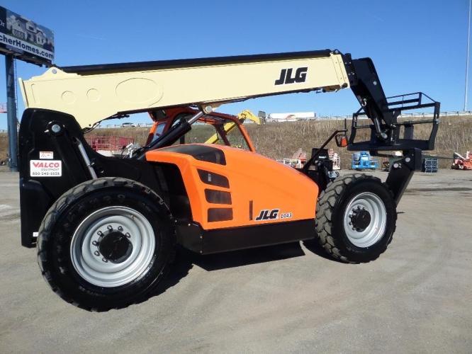 JLG 1043