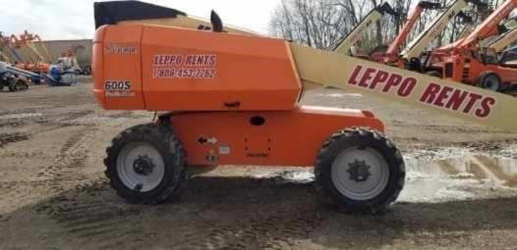 JLG 600S