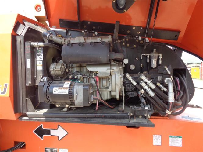 JLG 860SJ