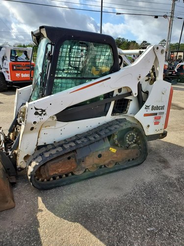 BOBCAT T590