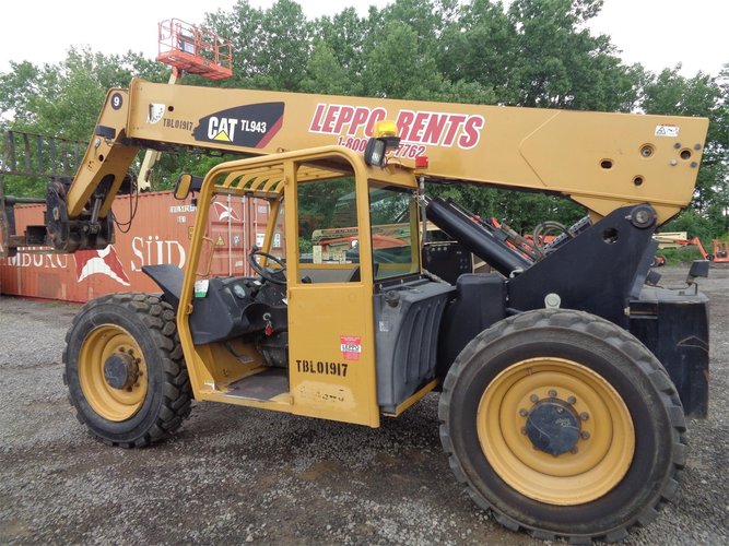 CATERPILLAR TL943