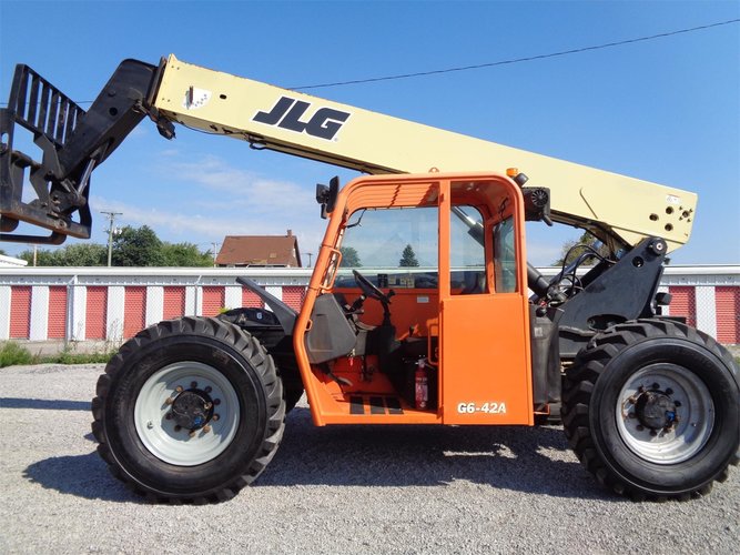 JLG G6-42A