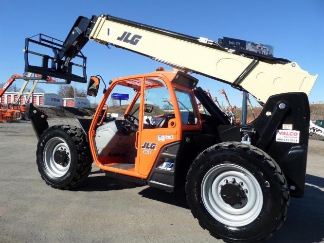 JLG 1043
