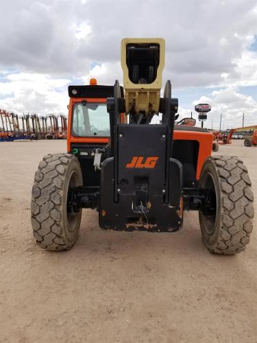 JLG 943