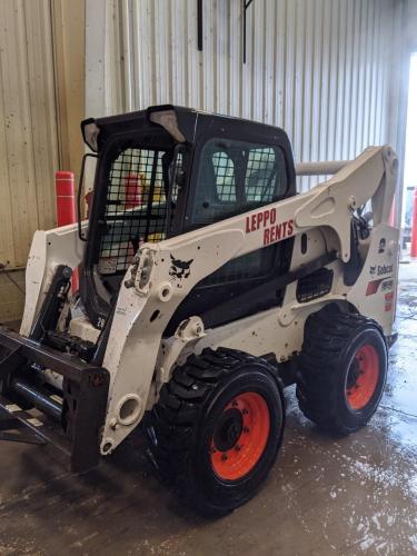 BOBCAT S740