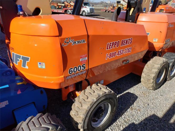 JLG 600S