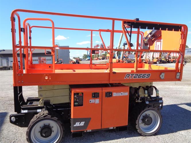 JLG RT2669