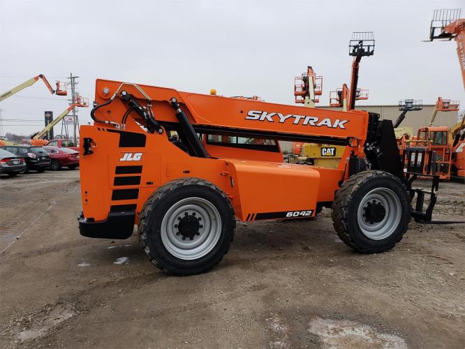 SKY TRAK 6042