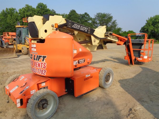 JLG E400AJPN
