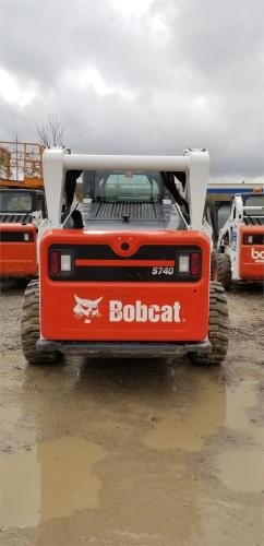 BOBCAT S740