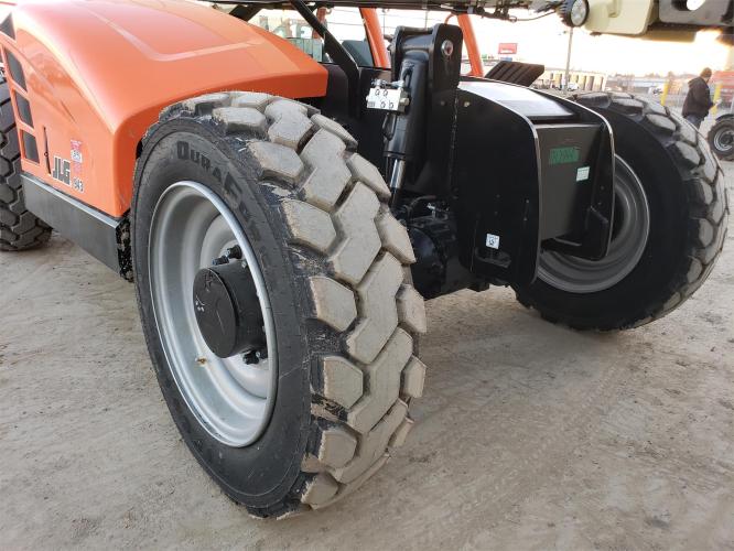 JLG 943