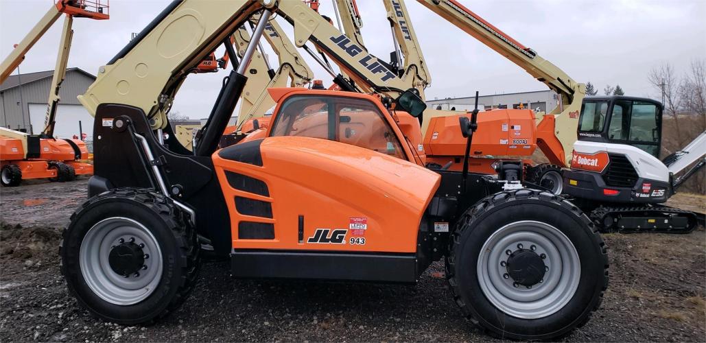 JLG 943