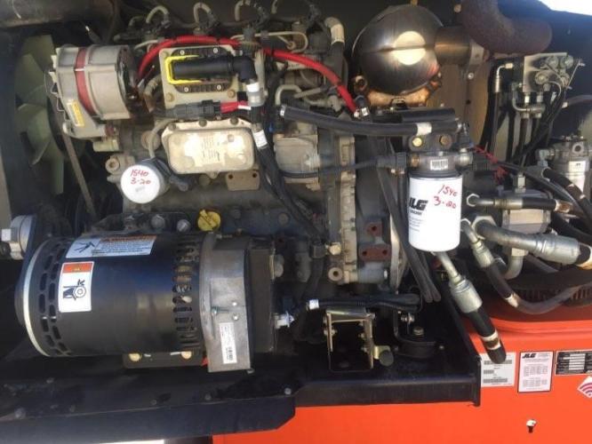 JLG 400S