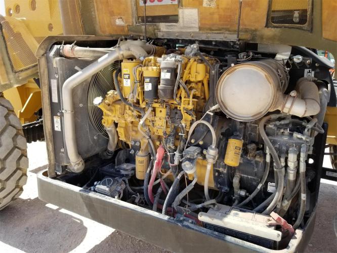 CATERPILLAR TL1055C