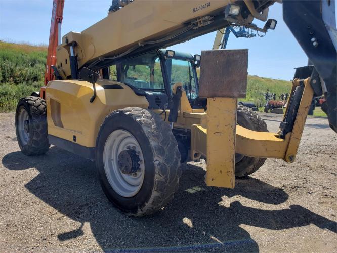 CATERPILLAR TL1055C