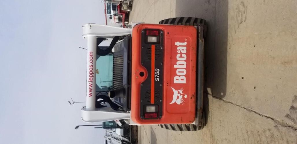 BOBCAT S750