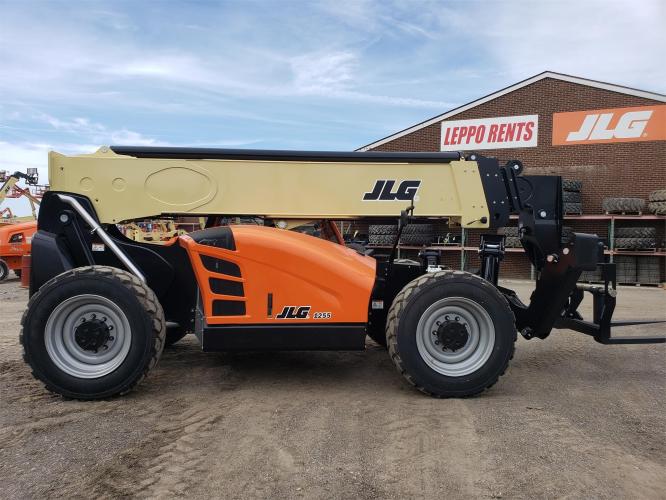 JLG 1255
