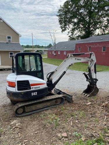 BOBCAT E42