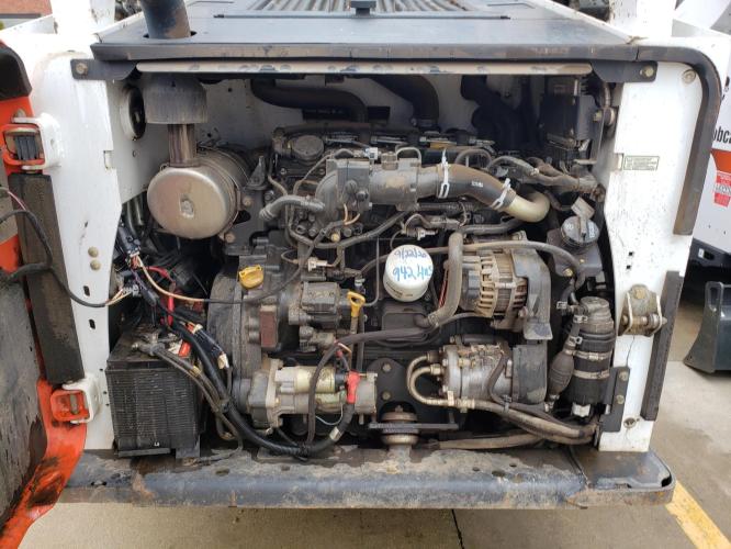 BOBCAT S740