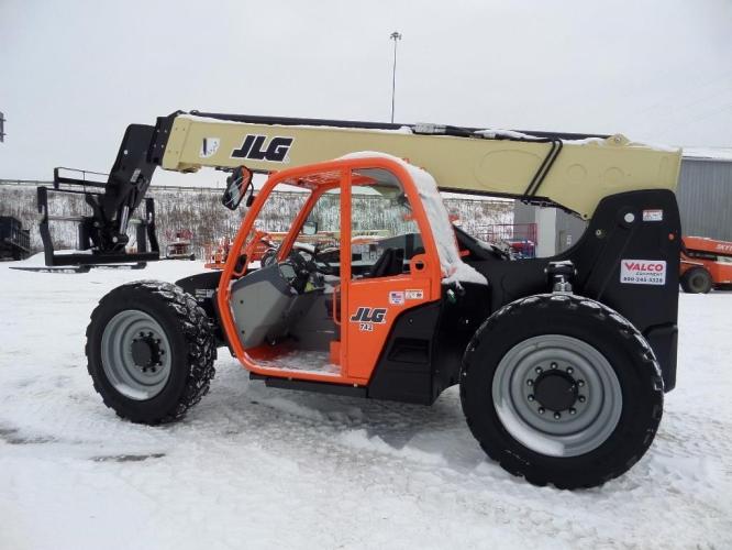 JLG 742